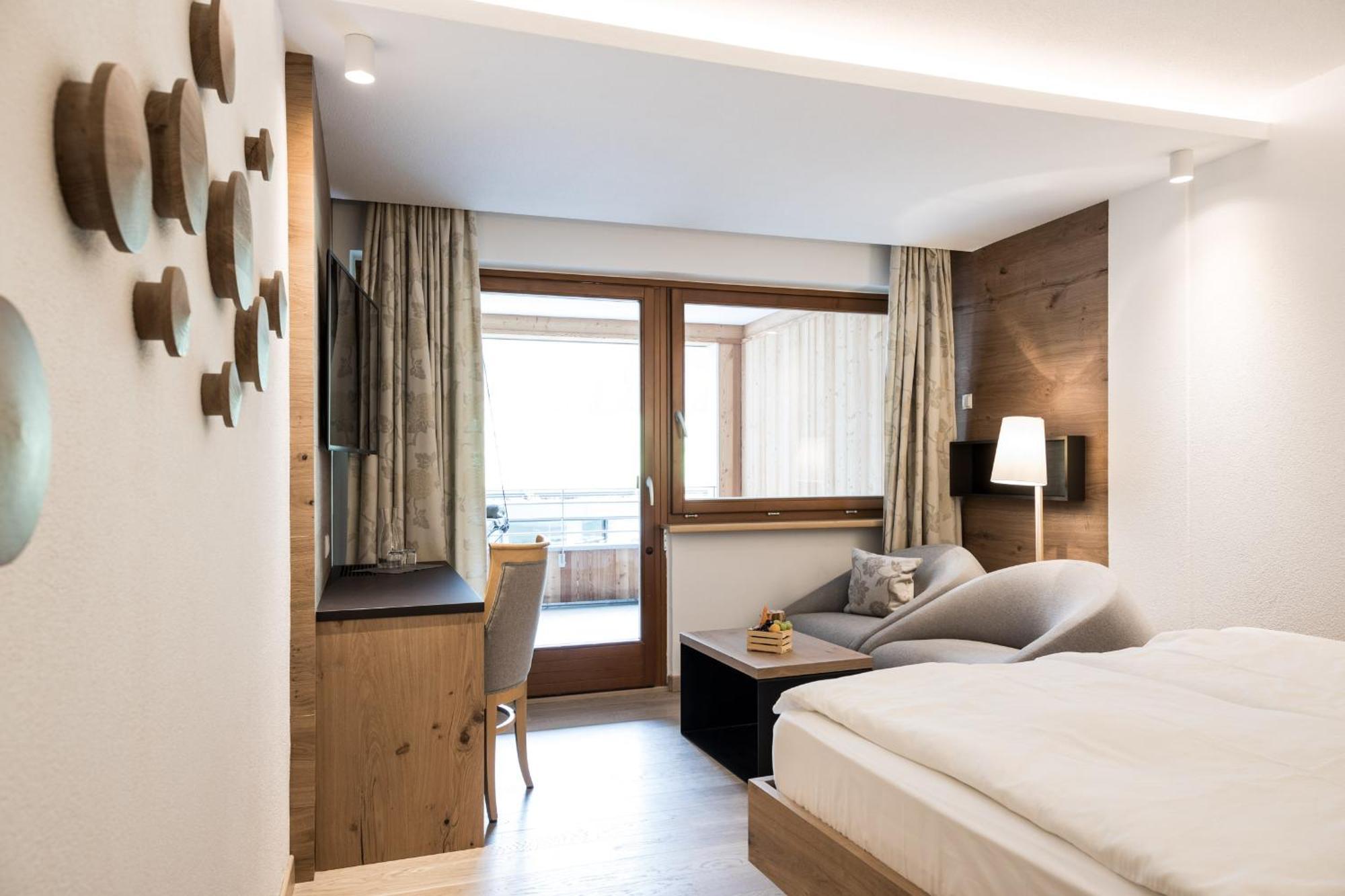 Hotel Petrus Brunico Kültér fotó