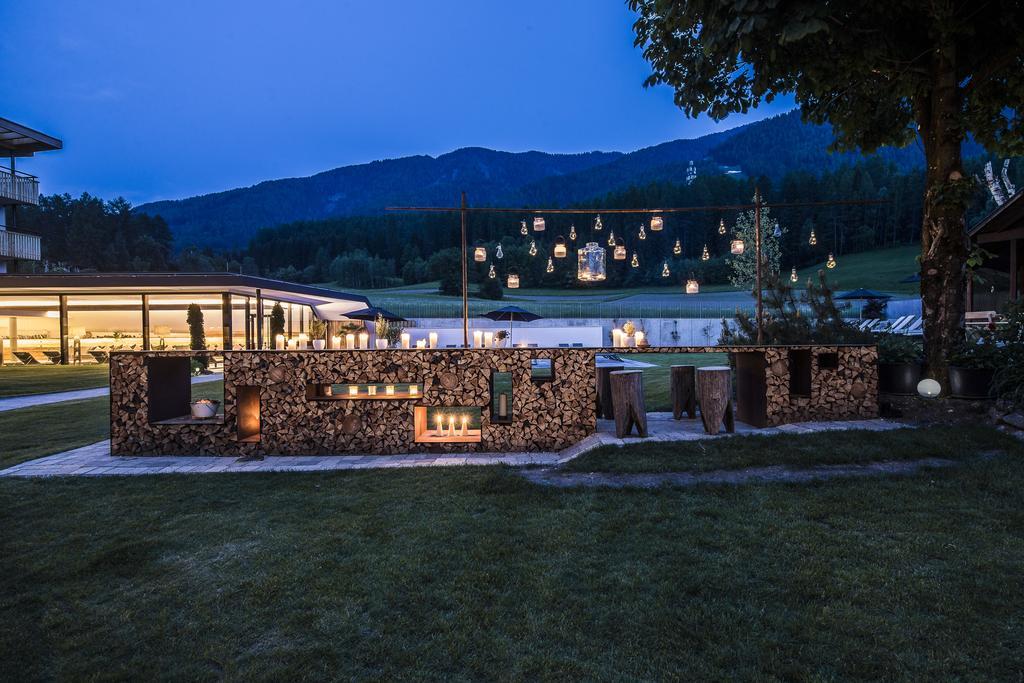 Hotel Petrus Brunico Kültér fotó